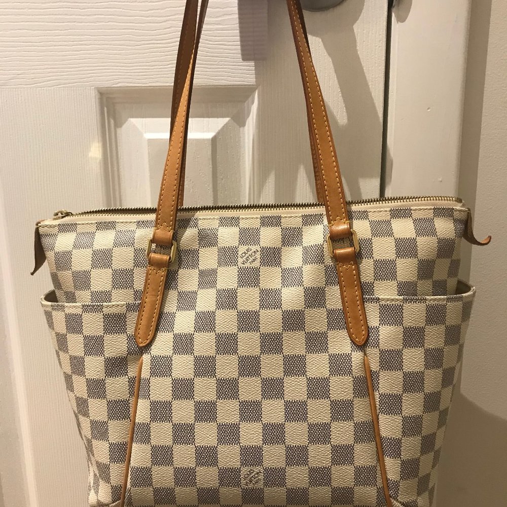 Louis Vuitton Totally PM Damier Azur